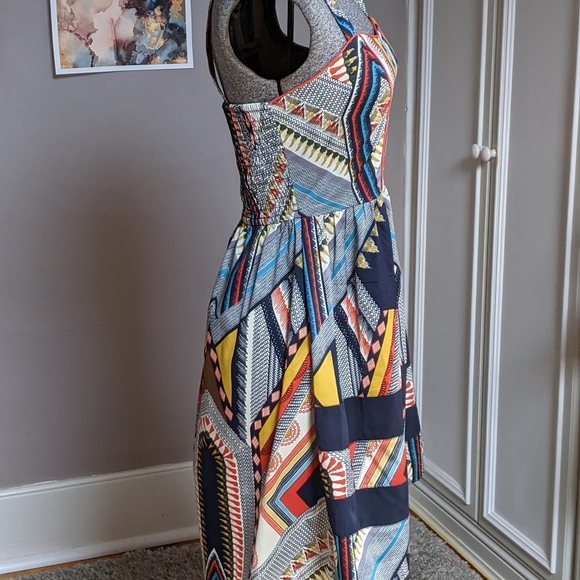 Boho geometric abstract printed dress - Band of Gypsies - Picture 4 of 5